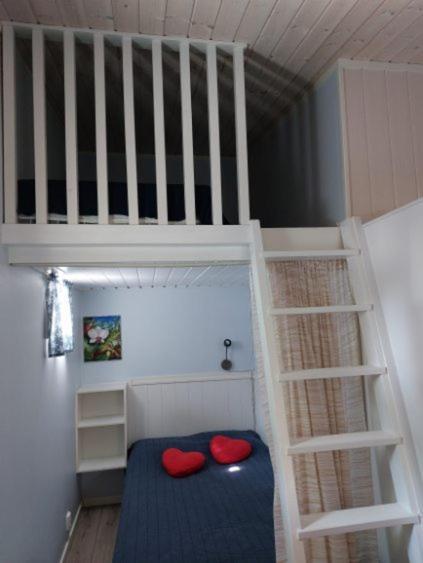 Lugnt Och Centralt Strömstad Екстериор снимка